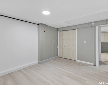 215 Bennett Street - Photo Thumbnail 27