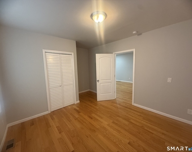 168-170 Kelsey Street - Photo Thumbnail 8