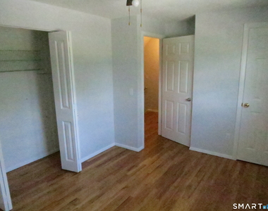 6 Carolina Drive - Photo Thumbnail 9