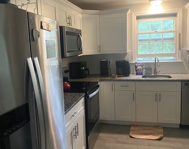 5 Blue Orchard Drive - Photo Thumbnail 4