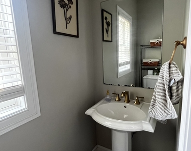 9 Trevor Court - Photo Thumbnail 8