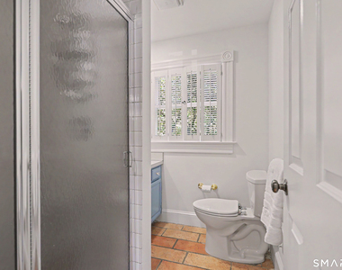 462 Riverside Avenue - Photo Thumbnail 14