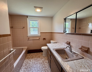 138 Hampden Road - Photo Thumbnail 25