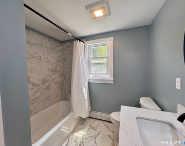 138 Hampden Road - Photo Thumbnail 17