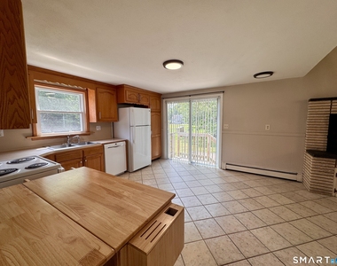 138 Hampden Road - Photo Thumbnail 9