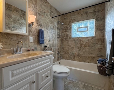 314 Fort Couch Rd - Photo Thumbnail 8