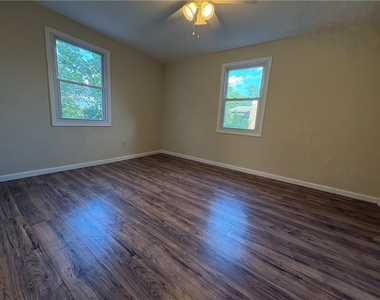 314 Fort Couch Rd - Photo Thumbnail 6