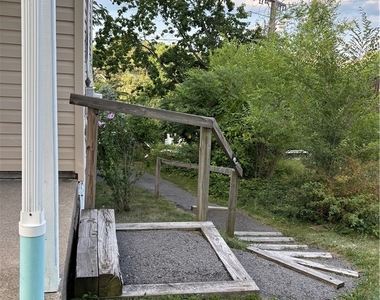 314 Fort Couch Rd - Photo Thumbnail 12