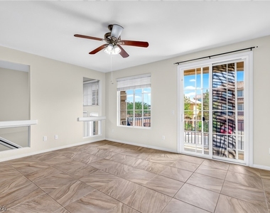 5226 Tartan Hill Avenue - Photo Thumbnail 6