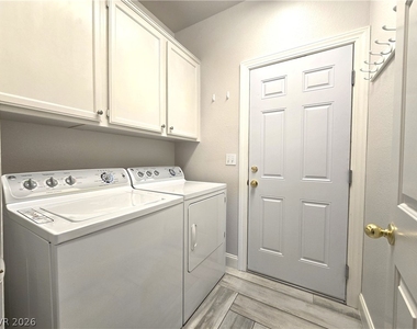 2294 Chestnut Bluffs Avenue - Photo Thumbnail 13