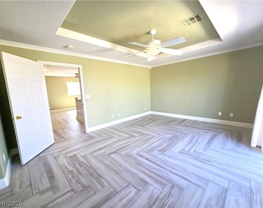 2294 Chestnut Bluffs Avenue - Photo Thumbnail 22