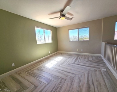 2294 Chestnut Bluffs Avenue - Photo Thumbnail 14