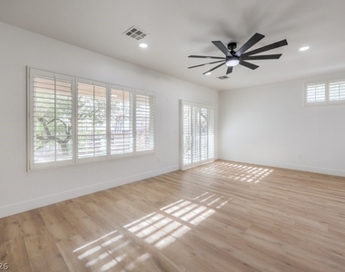 2183 Cumberland Hill Drive - Photo Thumbnail 18