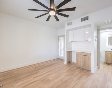 2183 Cumberland Hill Drive - Photo Thumbnail 35