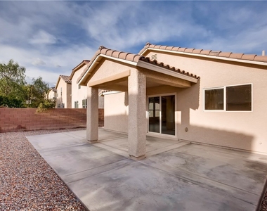 8645 Palomino Ranch Street - Photo Thumbnail 24