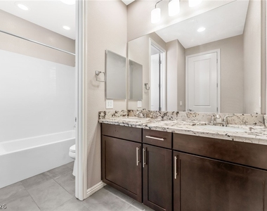 11837 Bragno Court - Photo Thumbnail 21