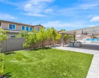 11837 Bragno Court - Photo Thumbnail 22