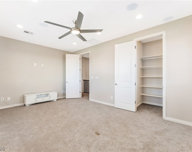 11837 Bragno Court - Photo Thumbnail 16