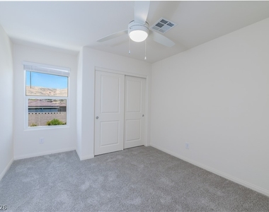 6849 Prairie Pearl Street - Photo Thumbnail 17