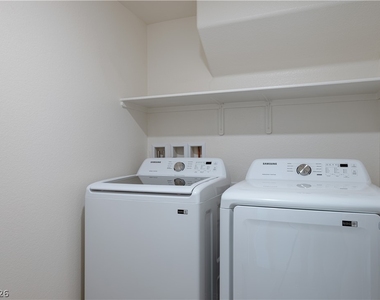 6849 Prairie Pearl Street - Photo Thumbnail 20