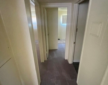 2521 Bassler Street - Photo Thumbnail 8