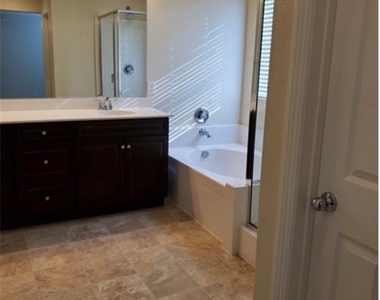 33 Morrestown Avenue - Photo Thumbnail 21