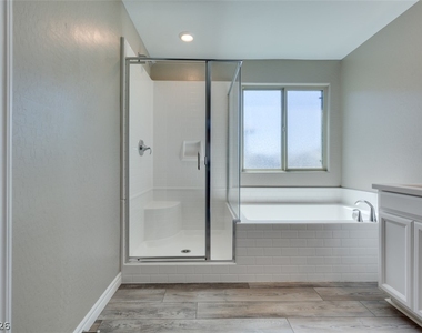 3216 Azalea Ridge Court - Photo Thumbnail 30