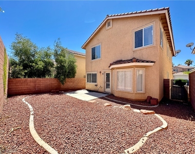 11028 Meadow Leaf Avenue - Photo Thumbnail 23