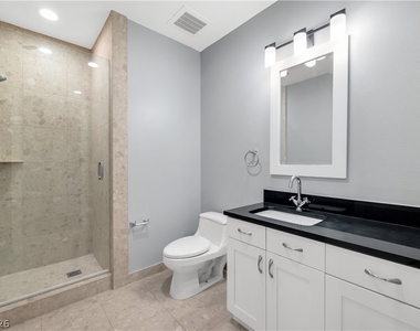 4575 Dean Martin Drive - Photo Thumbnail 17