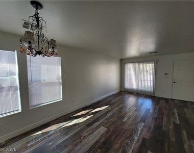 10799 Flame Vine Court - Photo Thumbnail 59