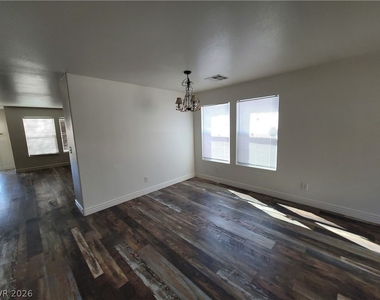 10799 Flame Vine Court - Photo Thumbnail 56