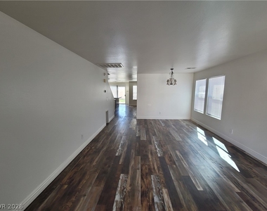 10799 Flame Vine Court - Photo Thumbnail 54