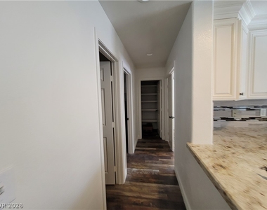 10799 Flame Vine Court - Photo Thumbnail 15