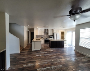 10799 Flame Vine Court - Photo Thumbnail 67