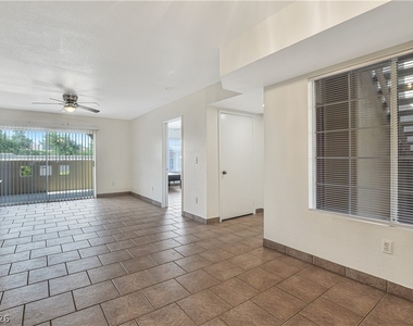 1908 Desert Falls Court - Photo Thumbnail 2
