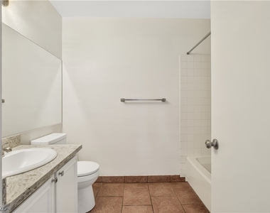 1908 Desert Falls Court - Photo Thumbnail 14