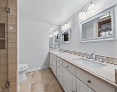 205 Harmon Avenue - Photo Thumbnail 16