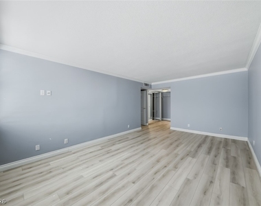 205 Harmon Avenue - Photo Thumbnail 15