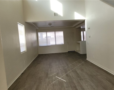 7612 Certitude Avenue - Photo Thumbnail 11