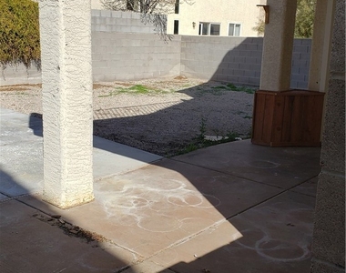7612 Certitude Avenue - Photo Thumbnail 5