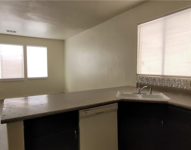 7612 Certitude Avenue - Photo Thumbnail 25