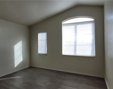 7612 Certitude Avenue - Photo Thumbnail 47