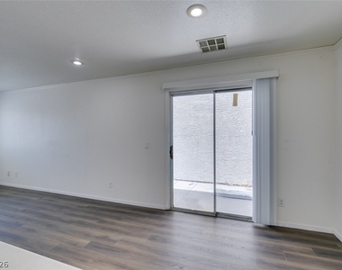 9980 Fine Fern Street - Photo Thumbnail 17