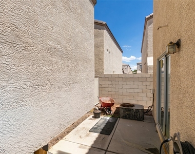 9980 Fine Fern Street - Photo Thumbnail 37