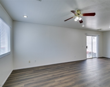 9980 Fine Fern Street - Photo Thumbnail 4