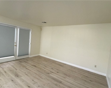 8300 Tivoli Cove Drive - Photo Thumbnail 20