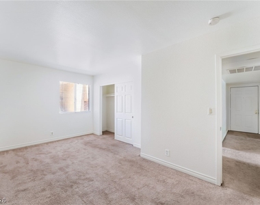 4360 Sandy River Drive - Photo Thumbnail 12