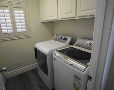 9682 Driftwood Island Court - Photo Thumbnail 18