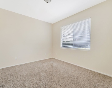 9050 W Warm Springs Road - Photo Thumbnail 16