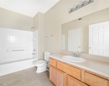 9050 W Warm Springs Road - Photo Thumbnail 18